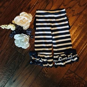 12-18MO Blue and white striped ruffle pants